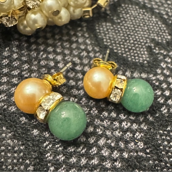 Jewelry lot ~ real champagne pearls & jade stone earrings & rhinestone necklace - Picture 5 of 6